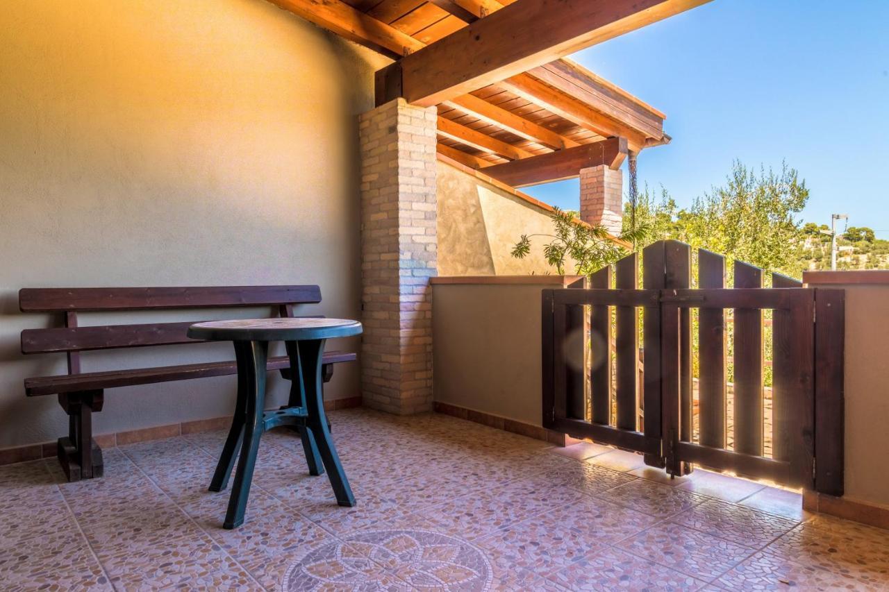 Villa Mapa - Appartamenti Vicino Al Mare Vieste Buitenkant foto