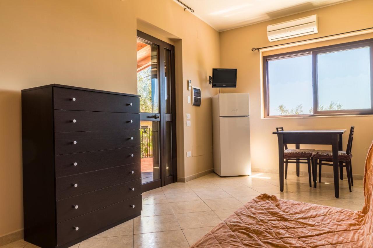 Villa Mapa - Appartamenti Vicino Al Mare Vieste Buitenkant foto