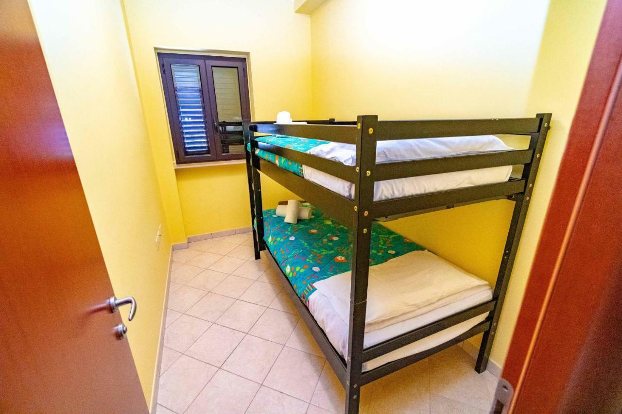 Villa Mapa - Appartamenti Vicino Al Mare Vieste Buitenkant foto
