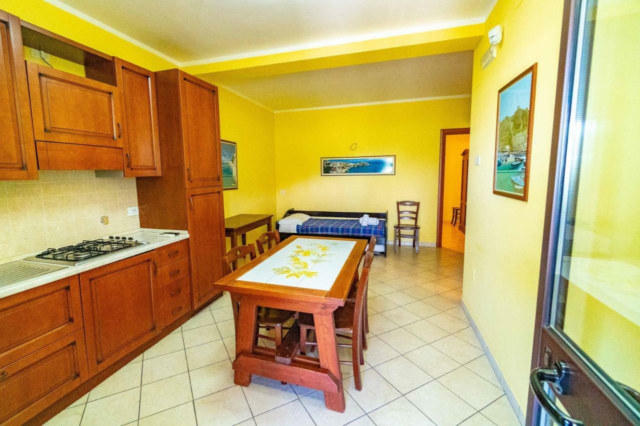 Villa Mapa - Appartamenti Vicino Al Mare Vieste Buitenkant foto